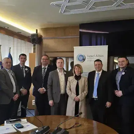 IA Fslovenia ba4bd753d6d9b06d84cdb37d5aa02c9e