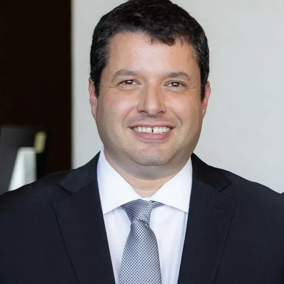 Josh Reinstein headshot e1851e74c922db71c3e9bd7b96deaee8