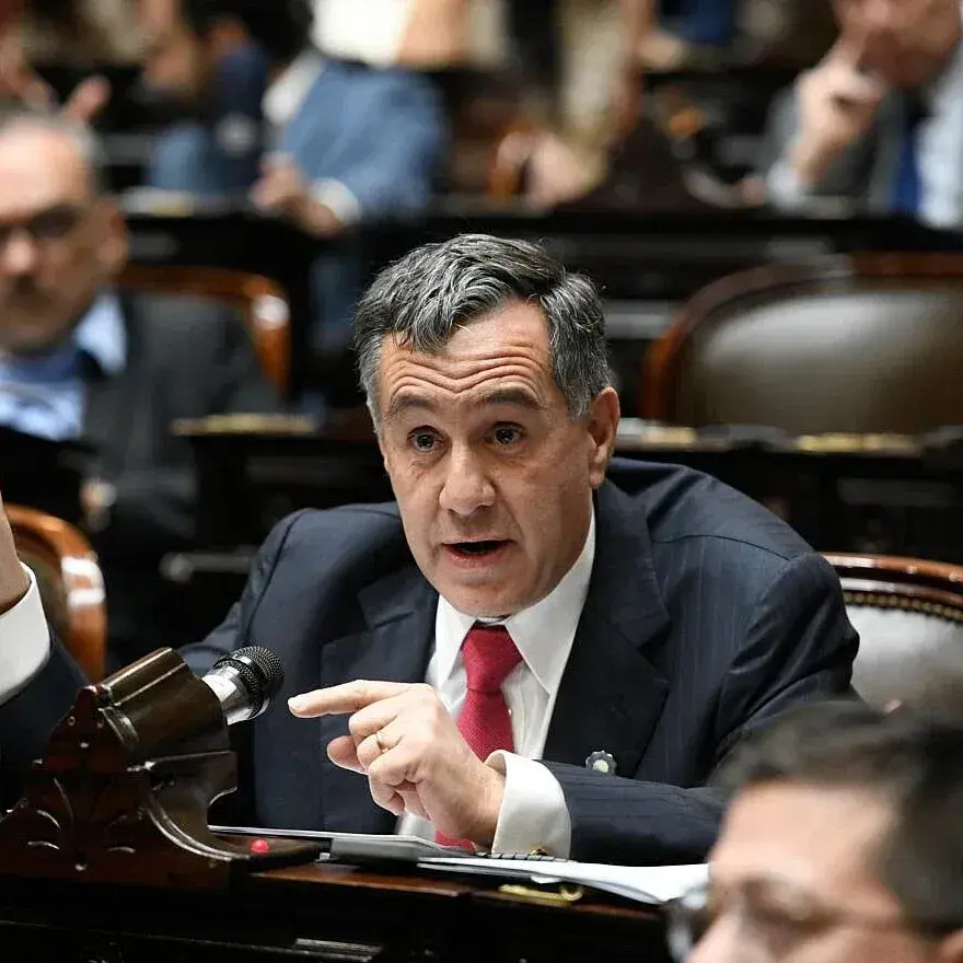 Argent lawmaker e1851e74c922db71c3e9bd7b96deaee8